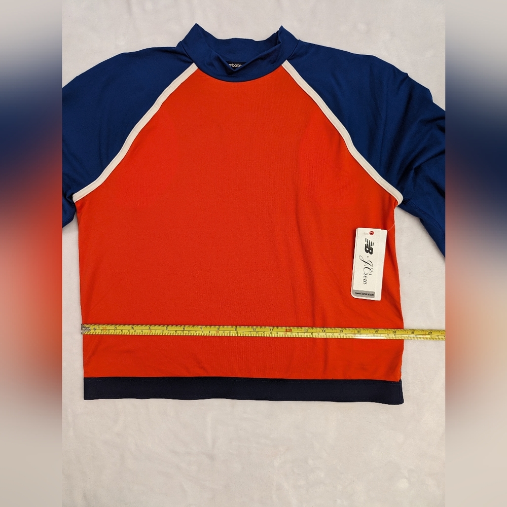 New Balance cropped workout top
